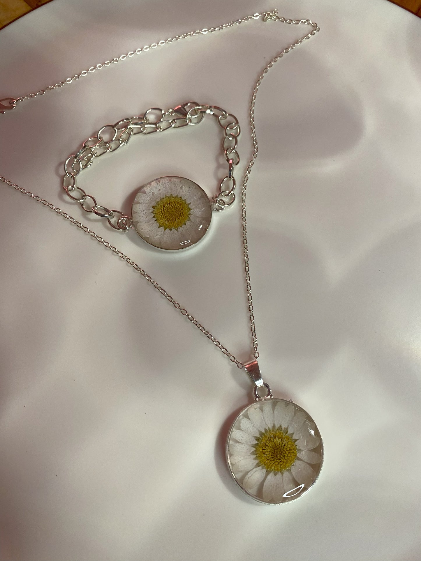 Daisy Bracelet and Pendant